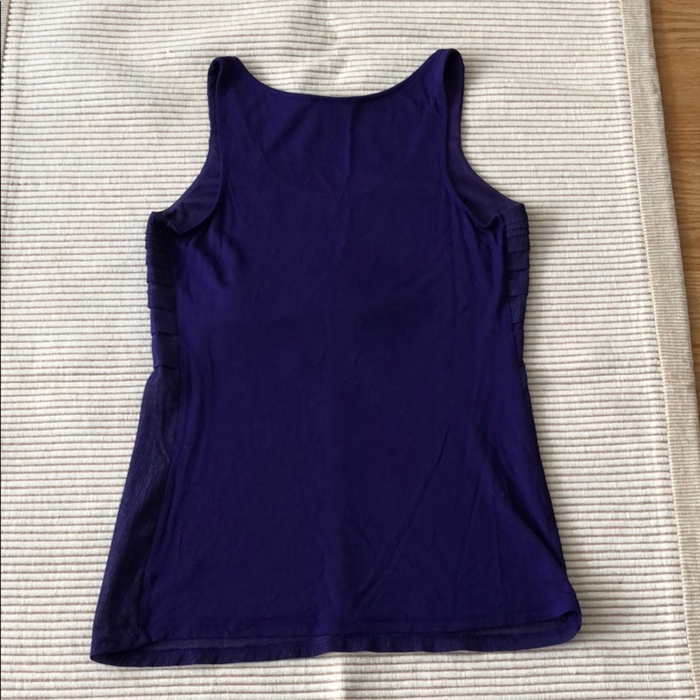Express Top - Picture 2 of 3